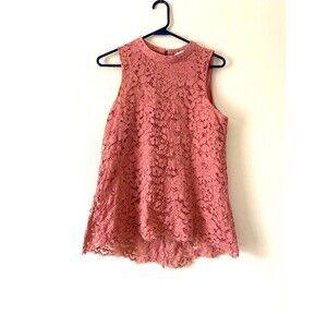 Rose & Olive Women's sleeveless lace top